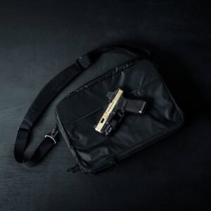 FADE BRIEF BLACK